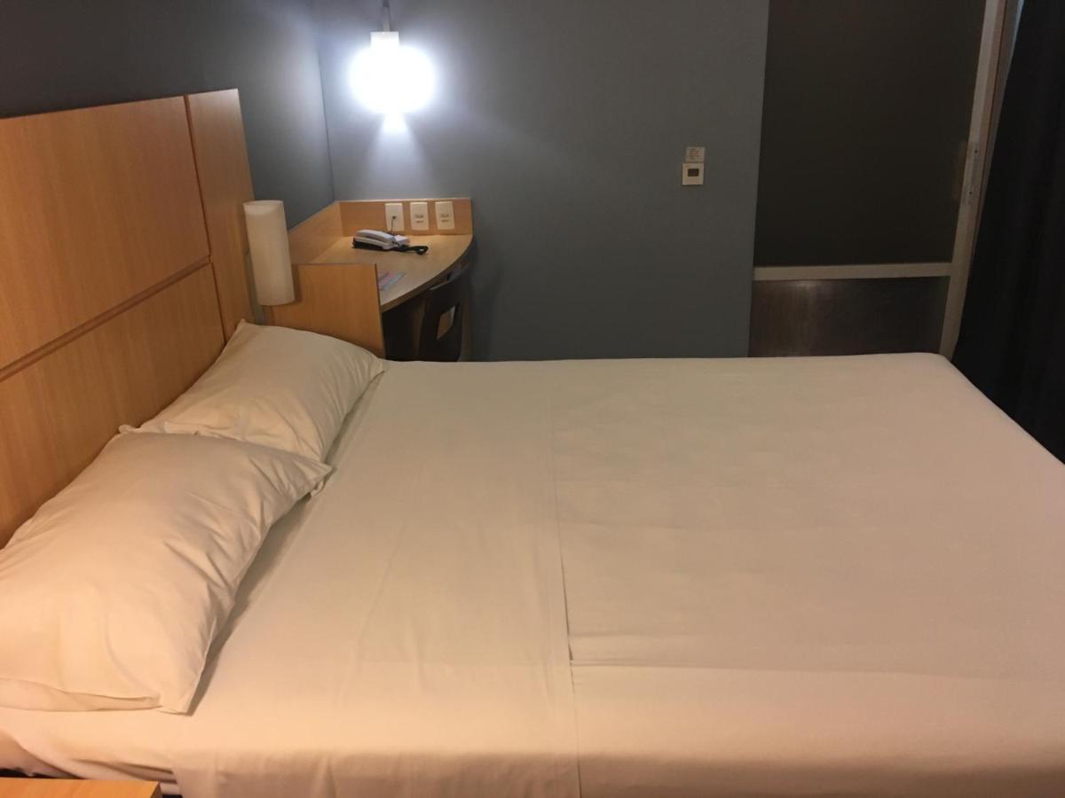 Ibis Belo Horizonte Savassi Hotell Exteriör bild