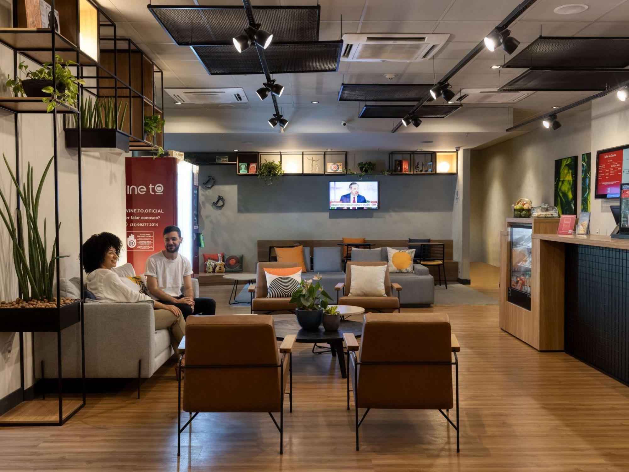 Ibis Belo Horizonte Savassi Hotell Exteriör bild