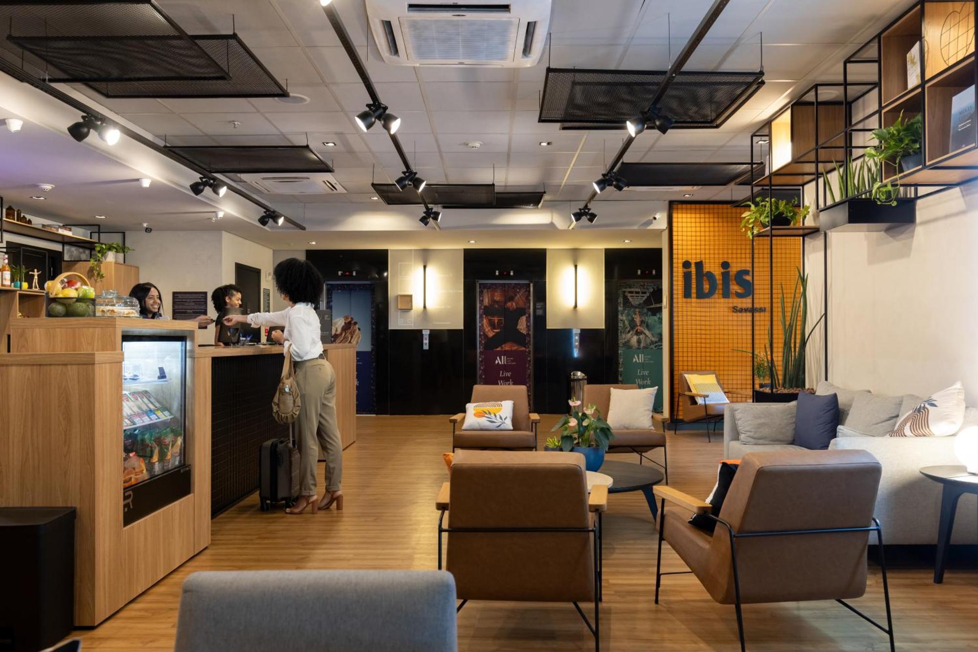 Ibis Belo Horizonte Savassi Hotell Exteriör bild
