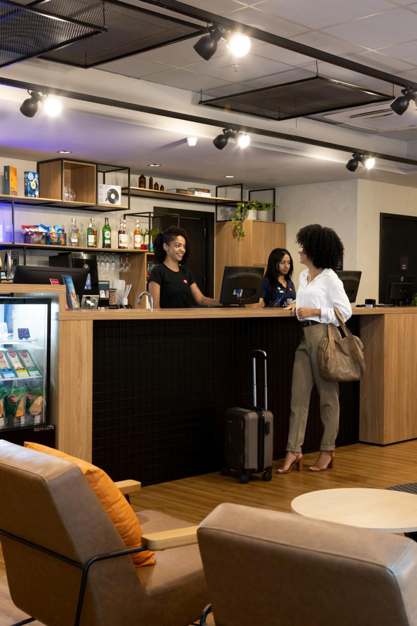 Ibis Belo Horizonte Savassi Hotell Exteriör bild