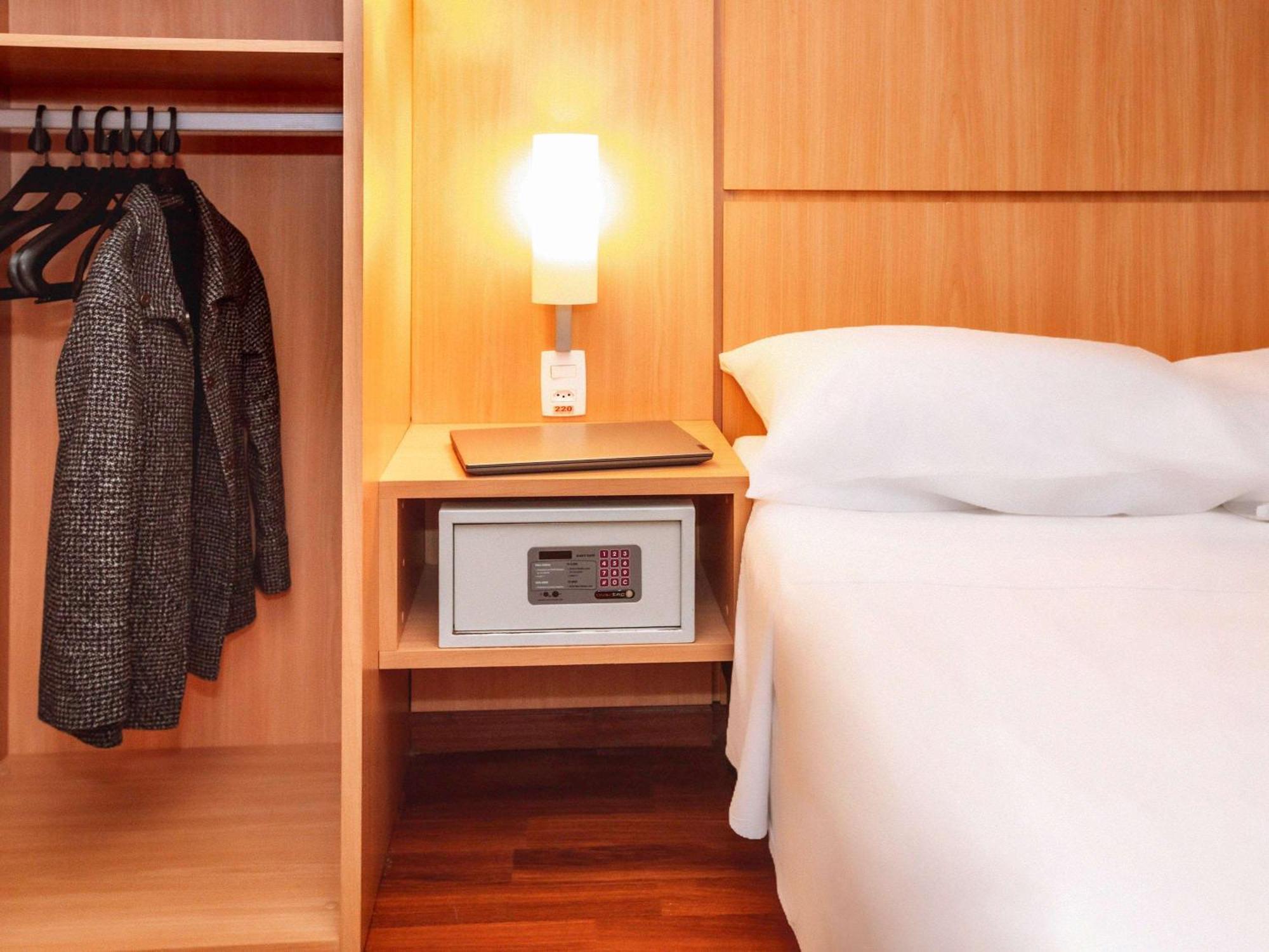 Ibis Belo Horizonte Savassi Hotell Exteriör bild